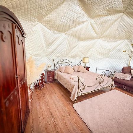 Glamping Pod Orlem 호텔 Cedynia 외부 사진